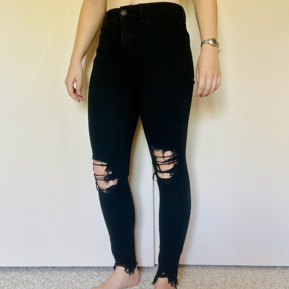 American Eagle Ripped Black High Rise Jegging (US 4 Regular)